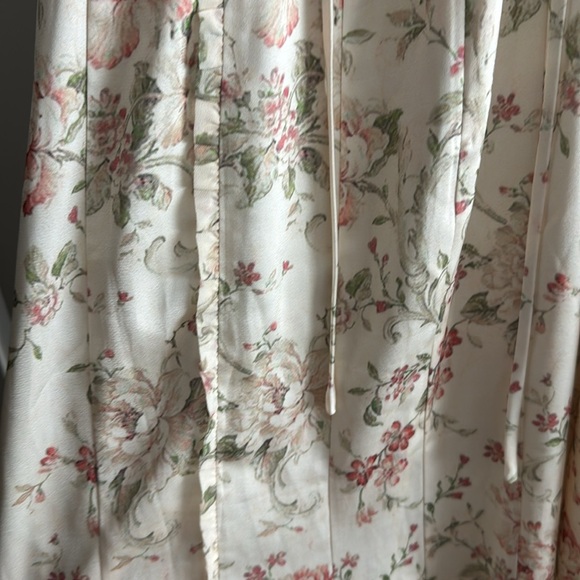 V Chapman Eden dress in Carmel Rose - Picture 5 of 6